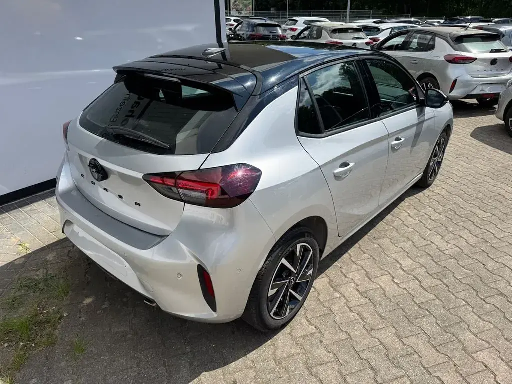 Gebraucht Opel Corsa 101 PS (74 kW) 2025 Silber Kleinwagen