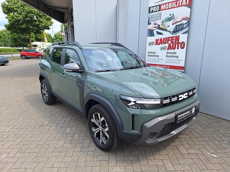 Neu Dacia Duster 131 PS (96 kW) 2025 Grün SUV