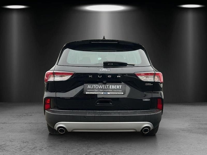 Gebraucht Ford Kuga Titanium 224 PS (164 kW) 2022 Schwarz SUV