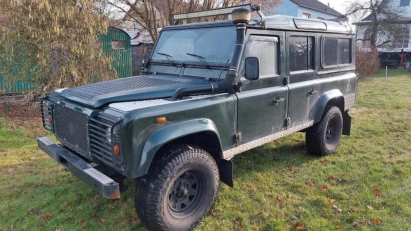 Gebraucht Land Rover Defender 122 PS (89 kW) 2003 Grün Kombi