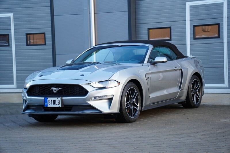 Grau Gebraucht 2020 Ford Mustang Cabrio | 32.000 € (Teuer) - Bild 1/4
