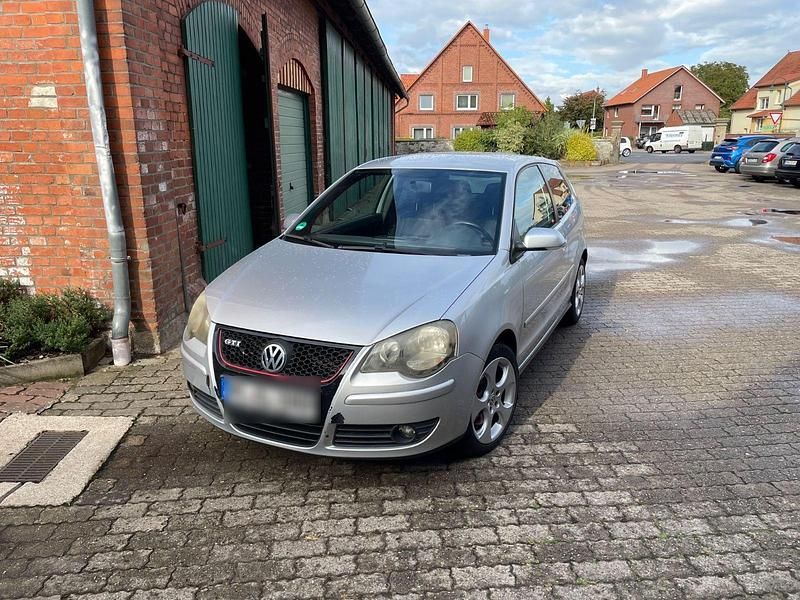 Silber Gebraucht 2007 VW Polo GTI Limousine | 4.000 € (Guter Preis) - Bild 1/4