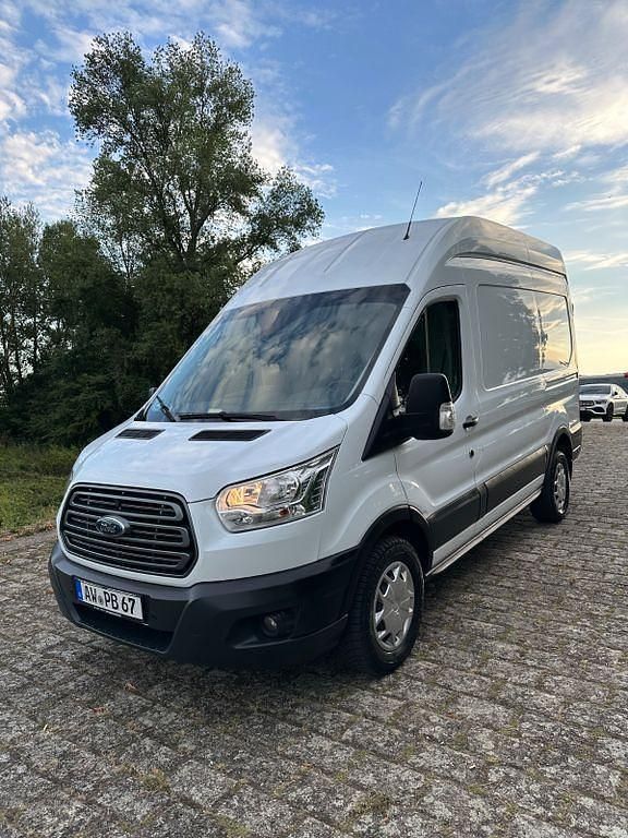 Gebraucht Ford Transit 170 PS (125 kW) 2019 Weiß Van / Kleinbus