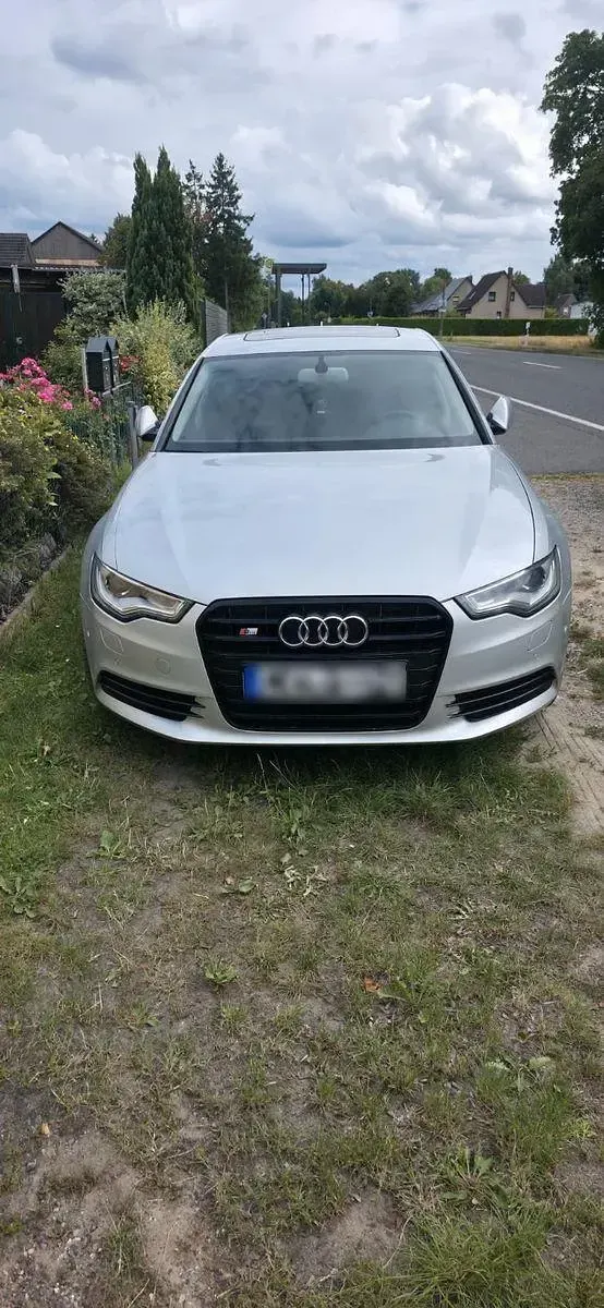 Gebraucht Audi A6 Ambiente 245 PS (180 kW) 2012 Silber Limousine