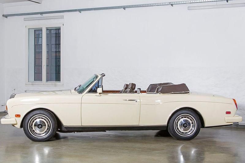 Gebraucht Rolls Royce Corniche 211 PS (155 kW) 1986 Beige Cabrio