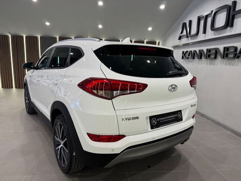 Gebraucht Hyundai Tucson Passion 132 PS (97 kW) 2018 Weiß SUV