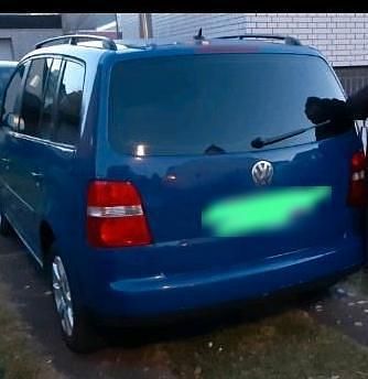Gebraucht VW Touran 140 PS (102 kW) 2006 Blau Van / Kleinbus