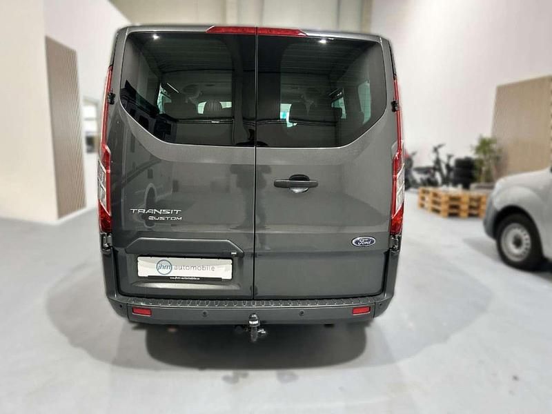 Gebraucht Ford Transit Custom 131 PS (96 kW) 2016 Grau Van / Kleinbus