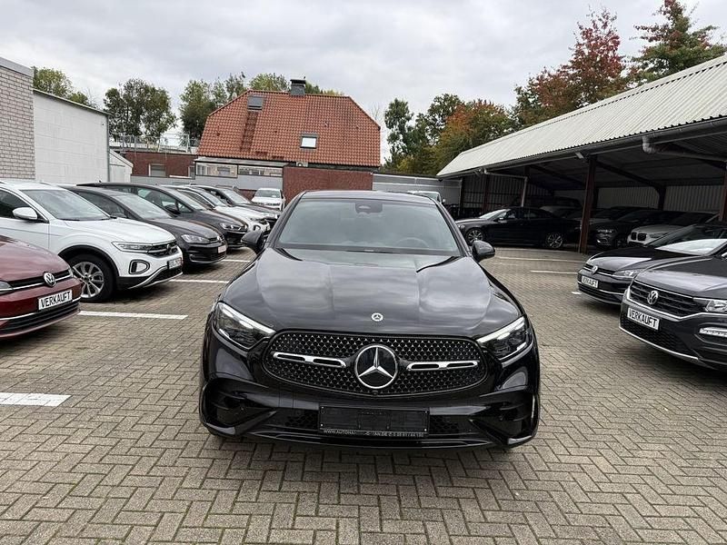Schwarz Gebraucht 2025 Mercedes GLC220 AMG Coupé | 69.800 € (Fairer Preis) - Bild 1/4