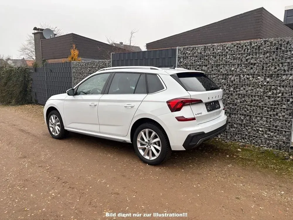 Neu Skoda Kamiq Dynamic 150 PS (110 kW) 2026 Grau SUV
