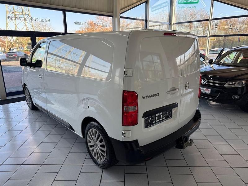 Gebraucht Opel Vivaro Edition 120 PS (88 kW) 2020 Weiß Van / Kleinbus