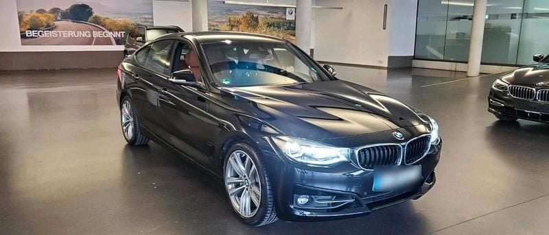 Gebraucht BMW 340 Sport Line 326 PS (239 kW) 2017 Schwarz Limousine