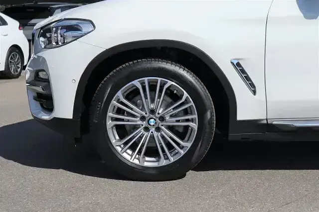 Gebraucht BMW X3 Luxury Line 190 PS (139 kW) 2019 Alpinweiss iii SUV