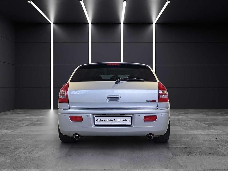 Usado Chrysler 300C Touring 218 CV (160 kW) 2011 Gris Familiar
