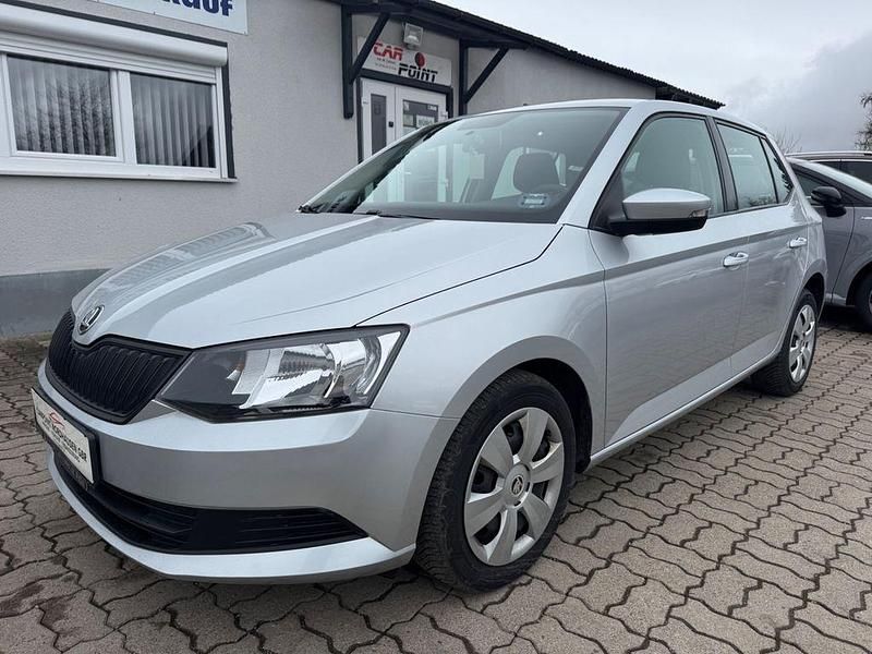 Gebraucht Skoda Fabia Cool Edition 60 PS (44 kW) 2017 Silber Limousine