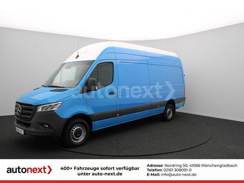 Gebraucht Mercedes Sprinter 170 PS (125 kW) 2022 Himmelblau Van