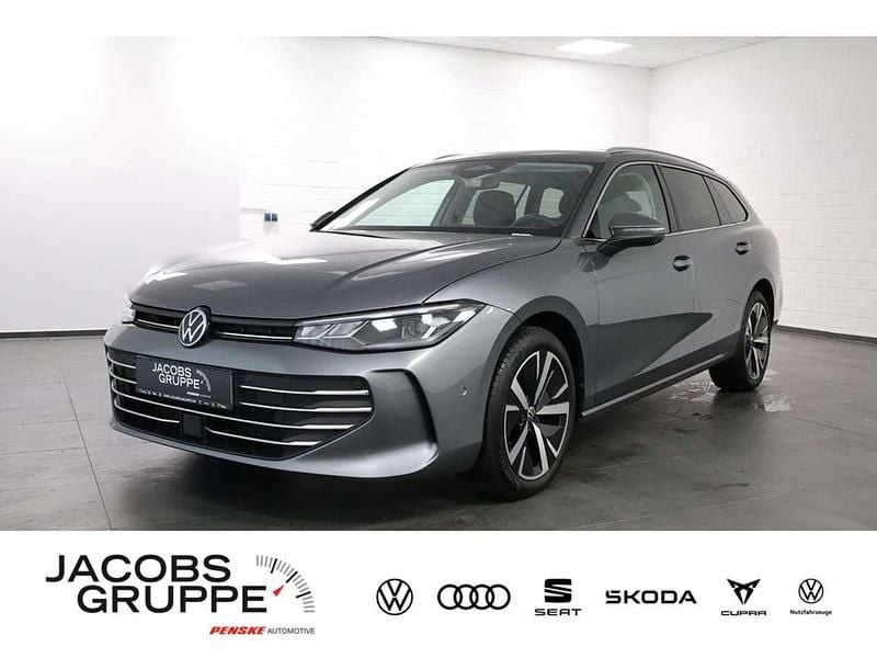 Grau Gebraucht 2024 VW Passat Business Kombi | 35.939 € (Fairer Preis) - Bild 1/4