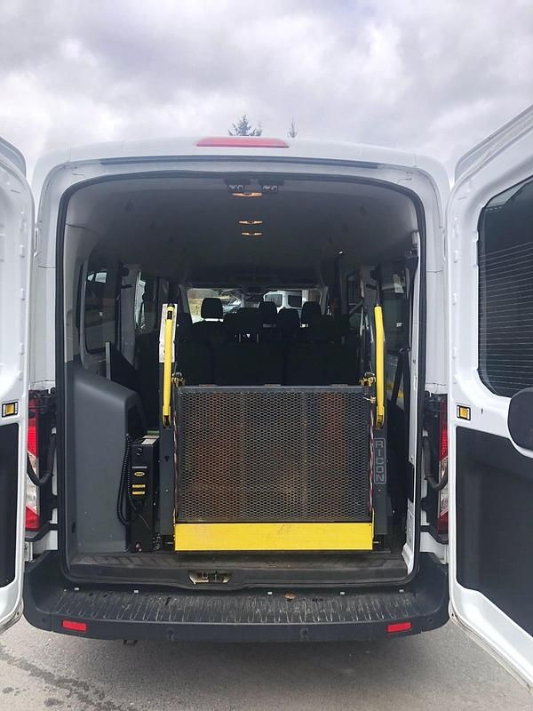 Usata Ford Transit 96 CV (70 kW) 2018 Bianco Monovolume