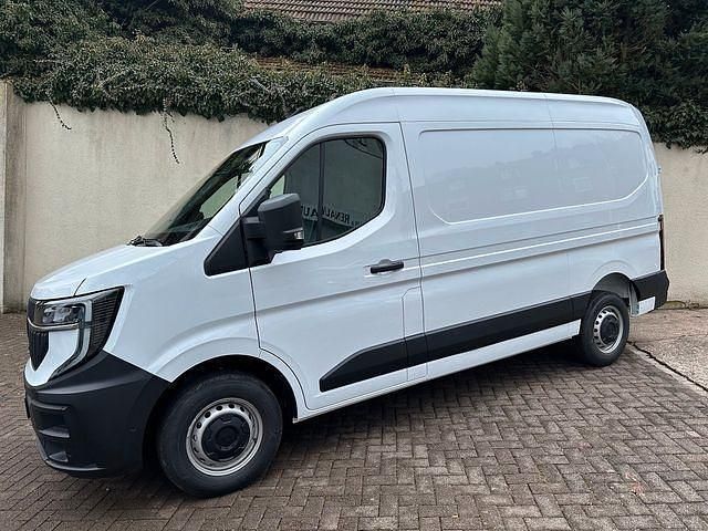 Gebraucht Renault Master 150 PS (110 kW) 2025 Van