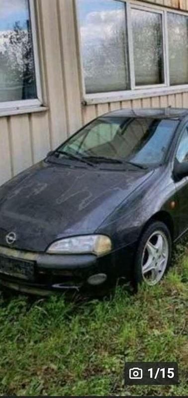 Gebraucht Opel Tigra 90 PS (66 kW) 1997 Schwarz Coupé