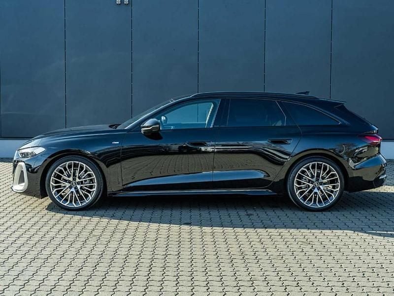 Używany Audi A5 Edition .1 204 KM (150 kW) 2025 Czarny Kombi