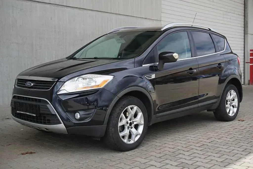 Gebraucht Ford Kuga 136 PS (100 kW) 2008 Pantherschwarz metallic SUV