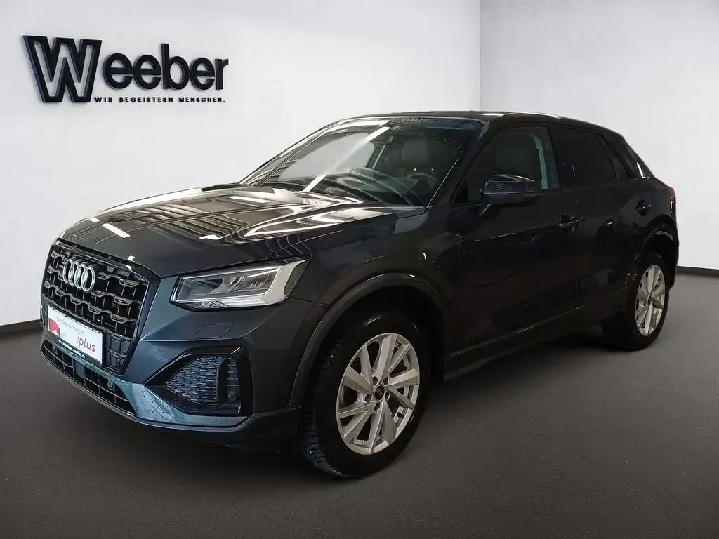 Second-hand Audi Q2 Advanced Plus 190 CP (139 kW) 2025 Gri SUV