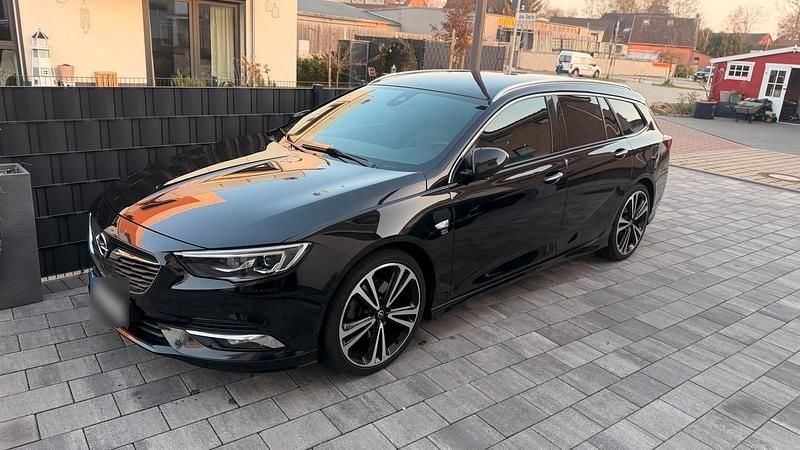 Gebraucht Opel Insignia Innovation 209 PS (153 kW) 2019 Schwarz Kombi