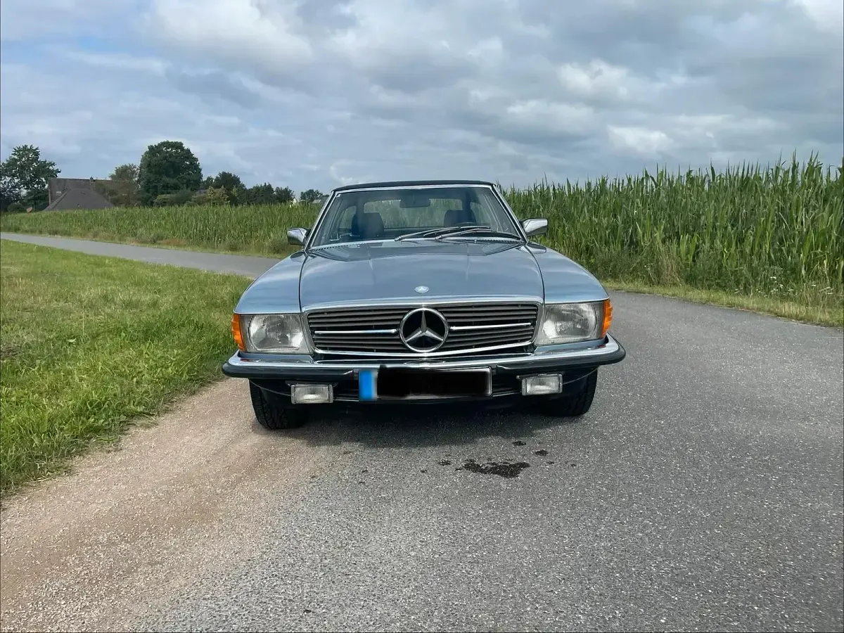 Gebraucht Mercedes SL380 204 PS (150 kW) 1985 Blau Cabrio