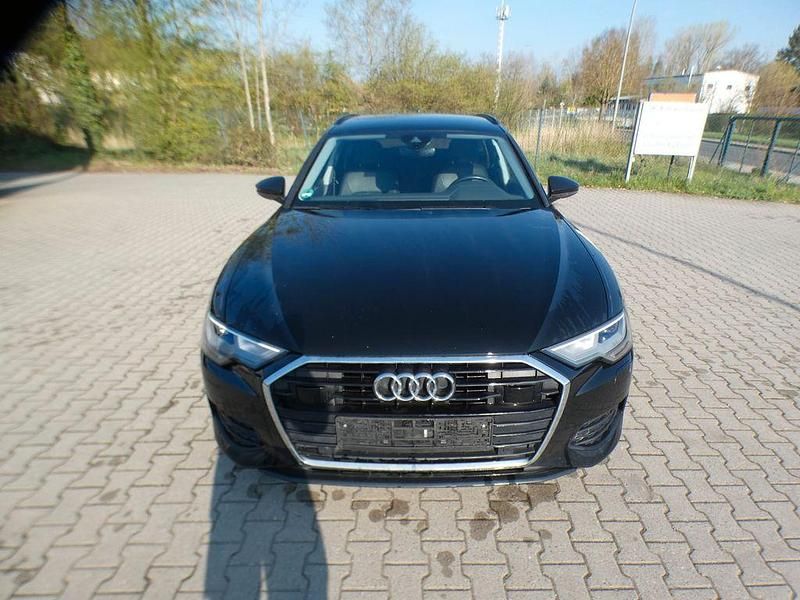 Gebraucht Audi A6 Advanced 163 PS (119 kW) 2022 Mythosschwarz Kombi