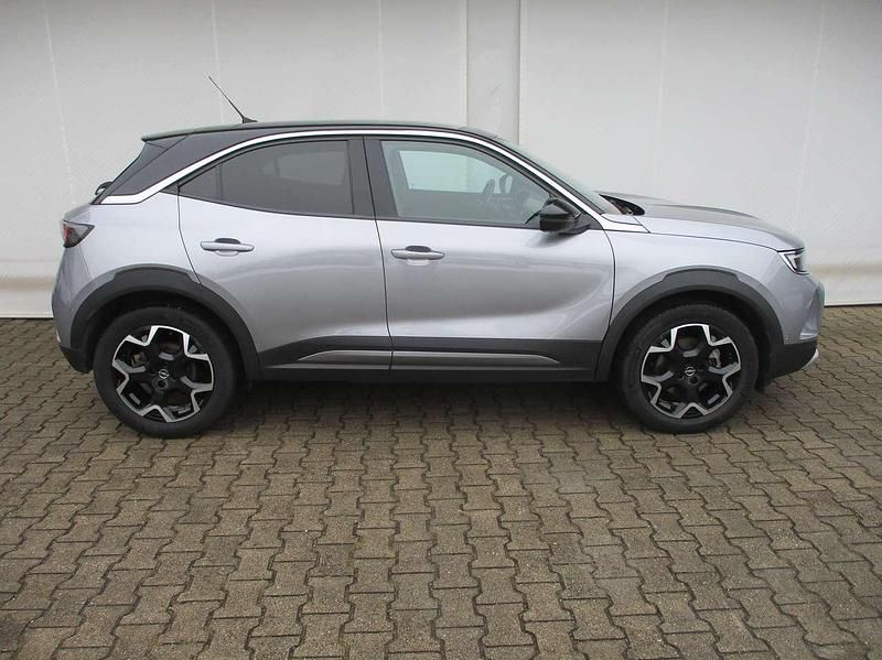Gebraucht Opel Mokka-e Ultimate 100 kW (136 PS) 2022 Kontrast grau SUV