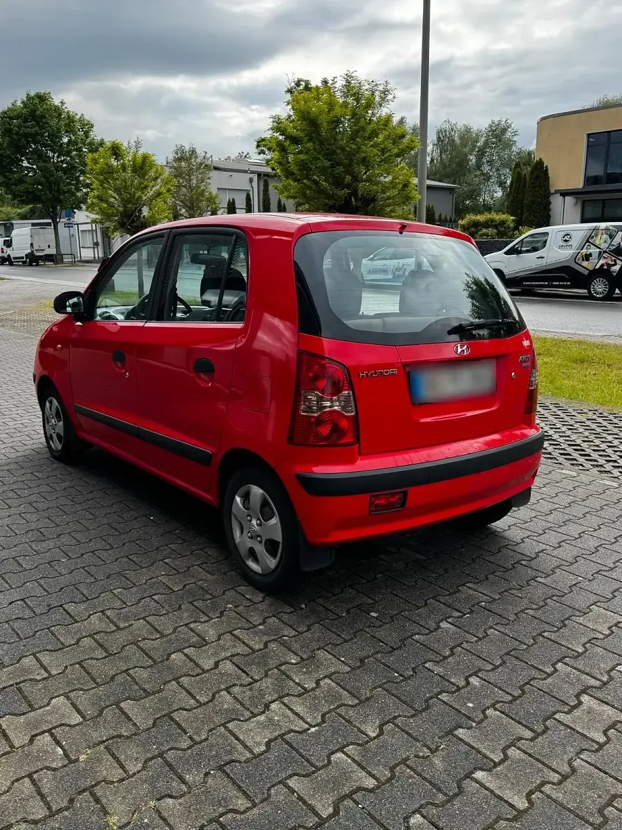 Gebraucht Hyundai Atos Prime 63 PS (46 kW) 2008 Rot Kleinwagen