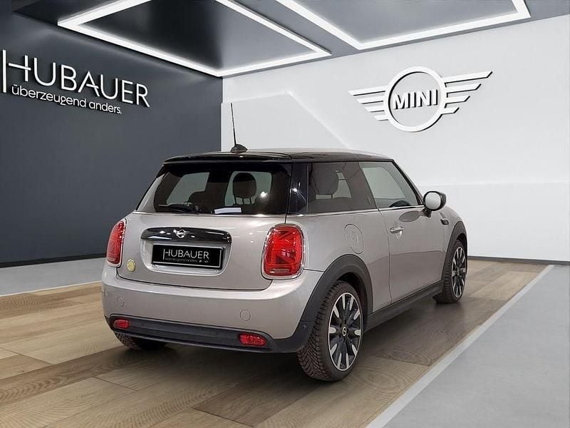 Second-hand Mini Cooper SE 135 kW (184 CP) 2023 Gri Hatchback