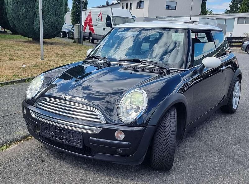 Astro black metallic Gebraucht 2003 Mini Cooper Kleinwagen | 5.900 € (Teuer) - Bild 1/4