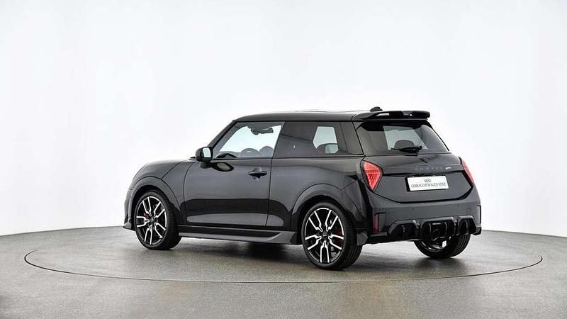 Gebraucht Mini John Cooper Works 231 PS (169 kW) 2024 Schwarz Kleinwagen