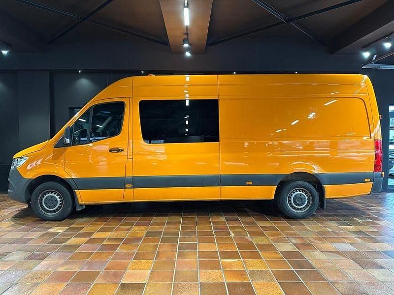 Gebraucht Mercedes Sprinter 163 PS (119 kW) 2021 Orange Van