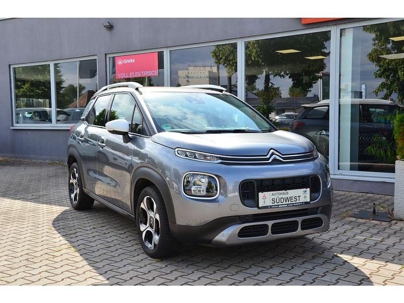 Mistygrau metallic (metallic) Gebraucht 2018 Citroën C3 Aircross Shine SUV | 12.990 € (Etwas zu teuer) - Bild 1/4