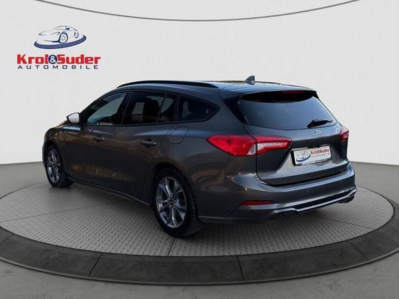 Gebraucht Ford Focus ST-Line 120 PS (88 kW) 2021 Grau Kombi