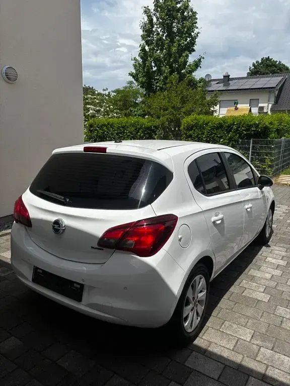 Gebraucht Opel Corsa Edition 90 PS (66 kW) 2015 Weiß Kleinwagen