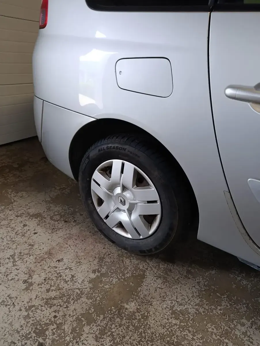 Używany Renault Espace 170 KM (125 kW) 2006 Szary Minivan