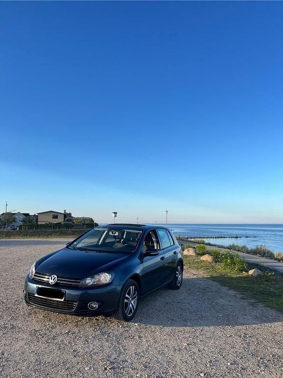Gebraucht VW Golf VI 80 PS (58 kW) 2010 Blau Kleinwagen