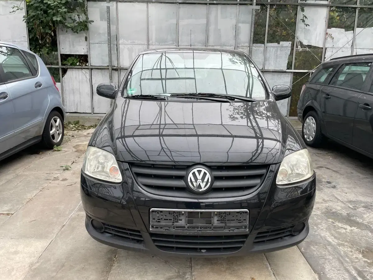 Gebraucht VW Fox Refresh 54 PS (39 kW) 2009 Schwarz Kleinwagen