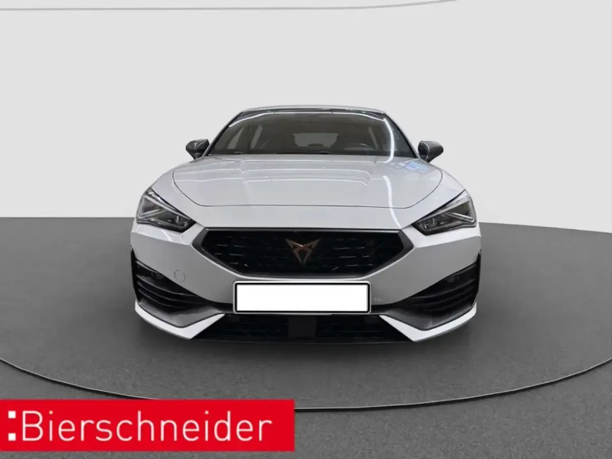 Occasion Cupra Leon VZ 300 ch (220 kW) 2023 Blanc Berline