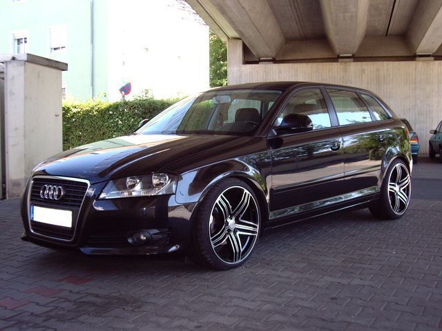 Schwarz metallic Gebraucht 2008 Audi A3 Kleinwagen | 13.500 € - Bild 1/4