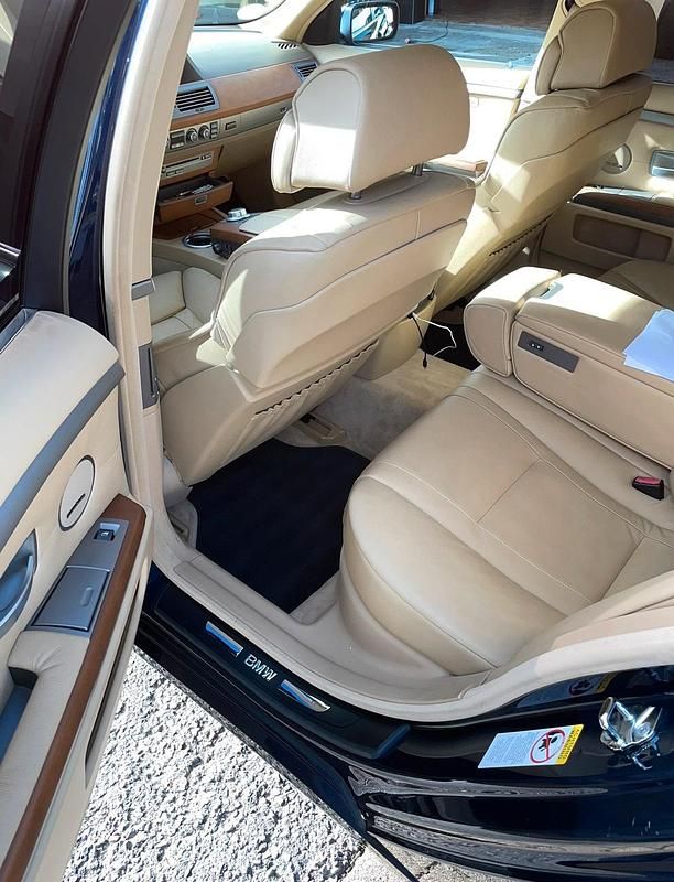 Gebraucht BMW 730 231 PS (169 kW) 2005 Blau Limousine