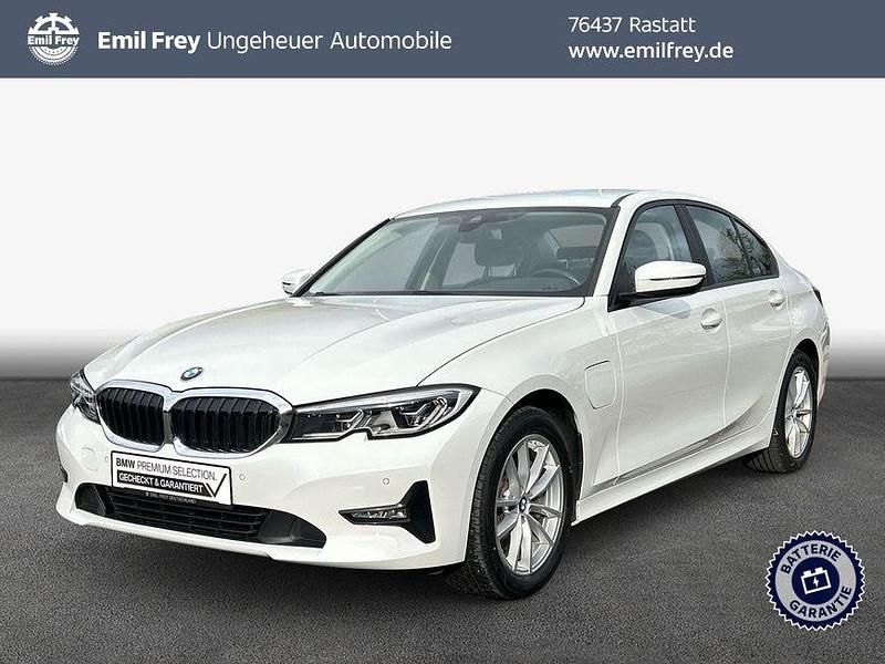 Gebraucht BMW 330e Advantage 184 PS (135 kW) 2020 Weiß Limousine