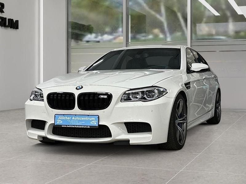 Gebraucht BMW M5 Competition Edition 560 PS (411 kW) 2014 Weiß Limousine
