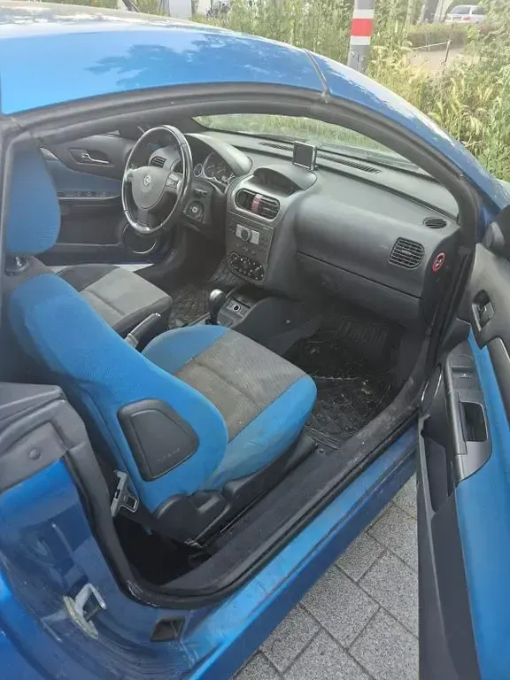 Gebraucht Opel Tigra 90 PS (66 kW) 2005 Blau Cabrio