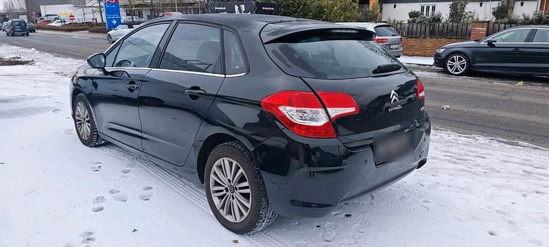 Schwarz Gebraucht 2011 Citroën C4 Limousine | 1.700 € (Guter Preis) - Bild 1/4