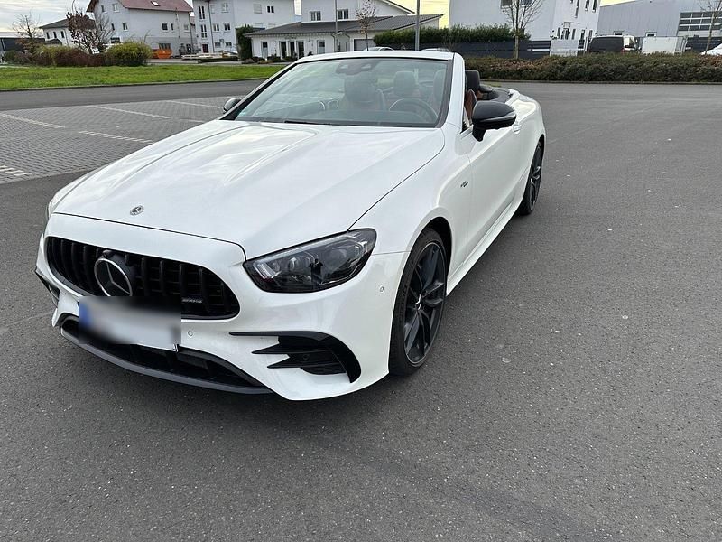 Weiß Gebraucht 2021 Mercedes E53 AMG AMG Cabrio | 66.900 € (Guter Preis) - Bild 1/4